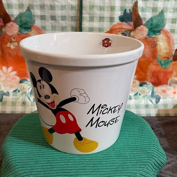 Disney Mickey Mouse ceramic large popcorn bowl NWT - Picture 3 of 6